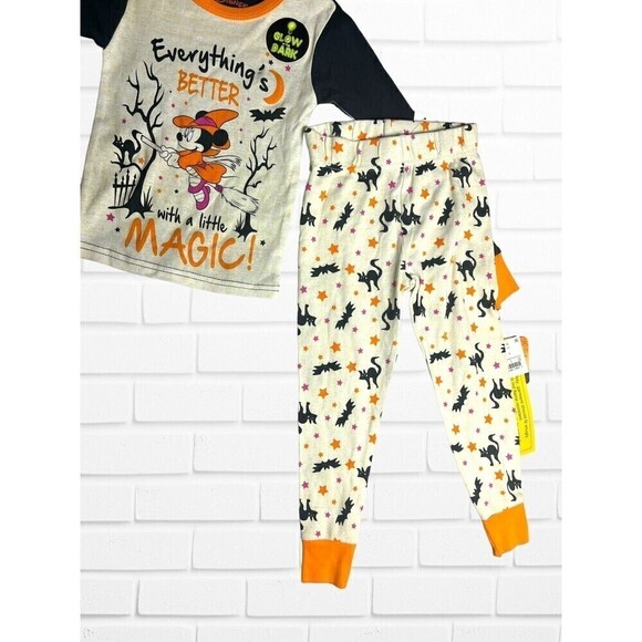 Minnie Mouse Girls Pajama Set Size 4 Halloween Everythings Better With‎ Magic - Picture 8 of 10
